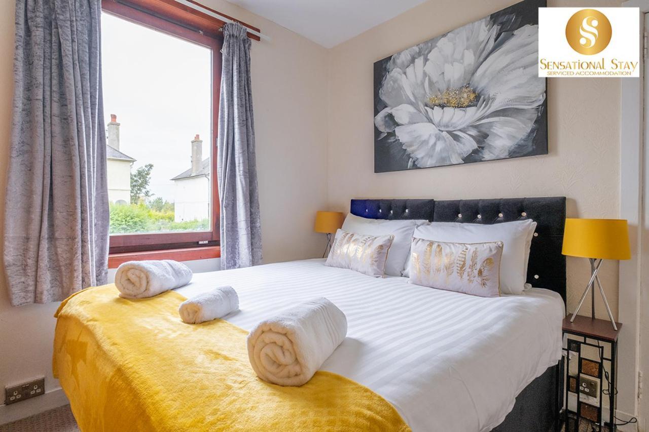 Sensational Stay Short Lets & Serviced Accommodation 2 Bedroom Apartment Aberdeen, Middlefield Place Dış mekan fotoğraf