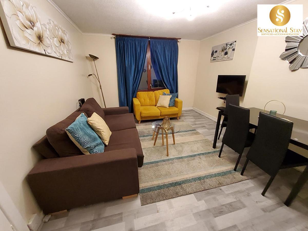 Sensational Stay Short Lets & Serviced Accommodation 2 Bedroom Apartment Aberdeen, Middlefield Place Dış mekan fotoğraf