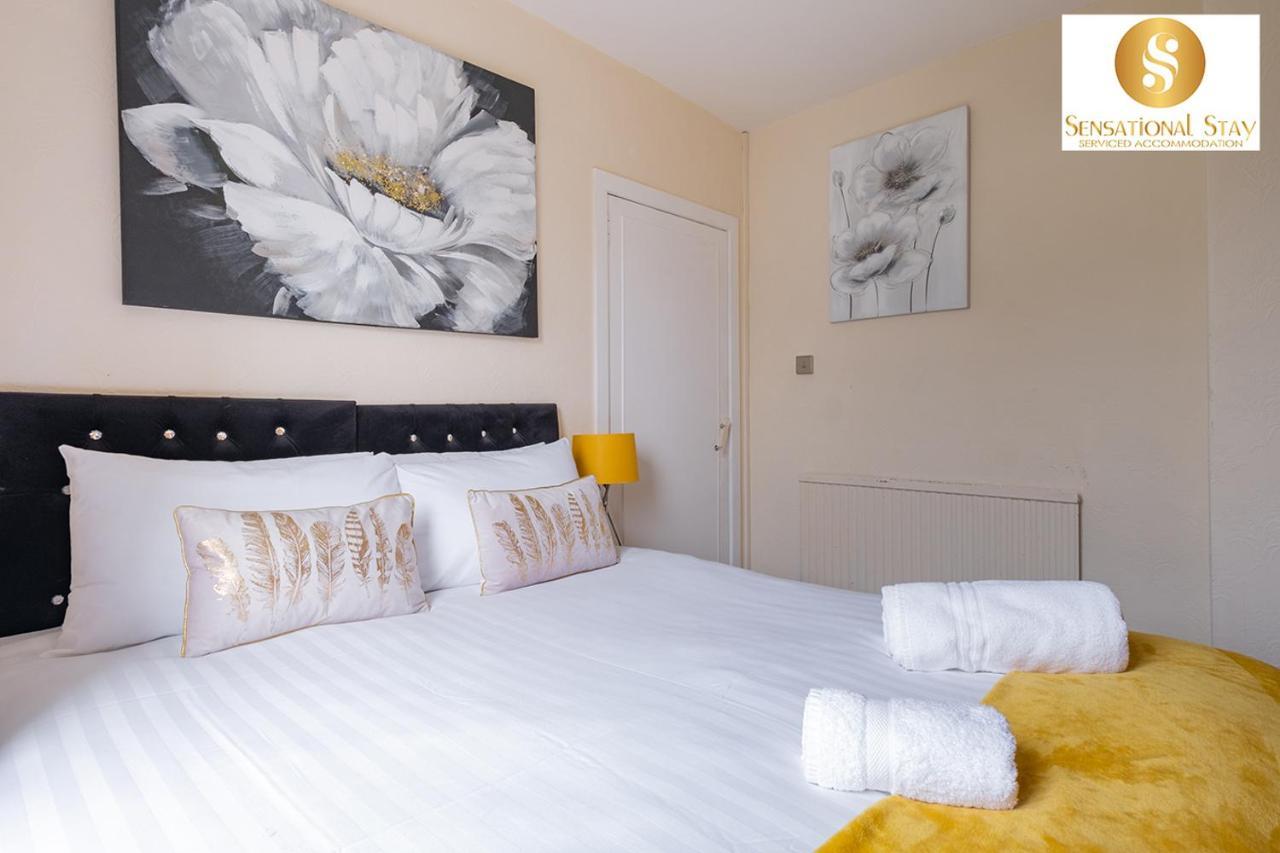 Sensational Stay Short Lets & Serviced Accommodation 2 Bedroom Apartment Aberdeen, Middlefield Place Dış mekan fotoğraf