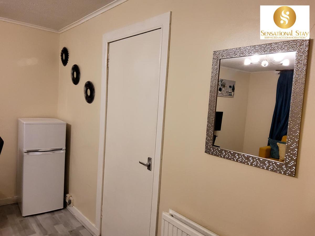 Sensational Stay Short Lets & Serviced Accommodation 2 Bedroom Apartment Aberdeen, Middlefield Place Dış mekan fotoğraf